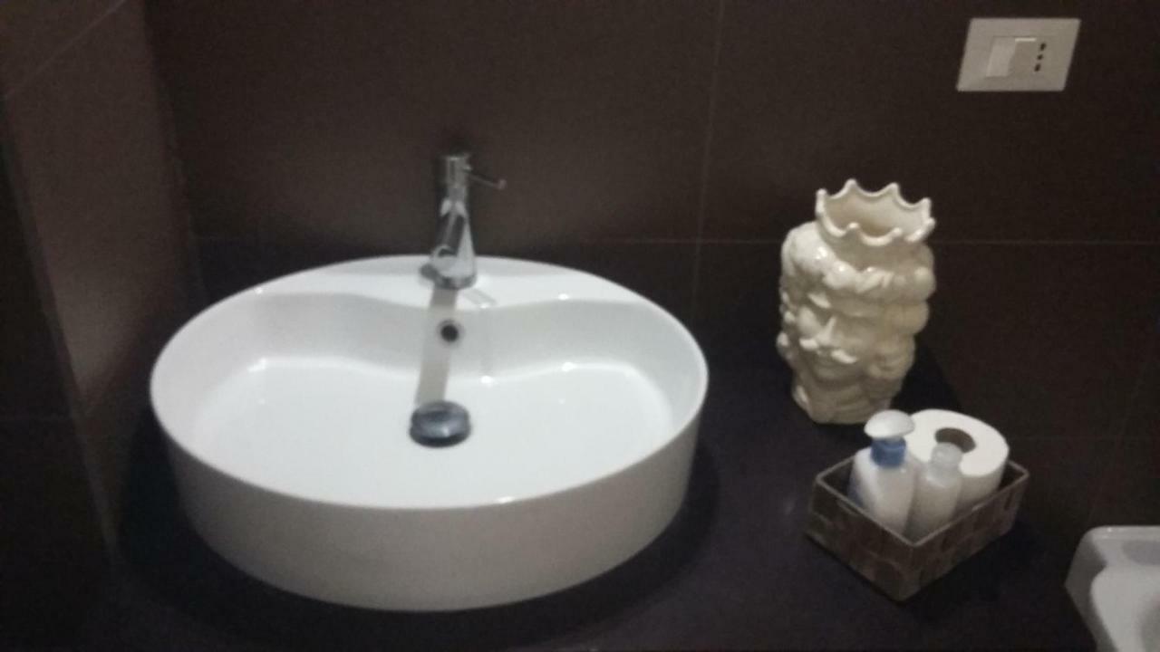 Al Siciliando B&B Palermo Ngoại thất bức ảnh